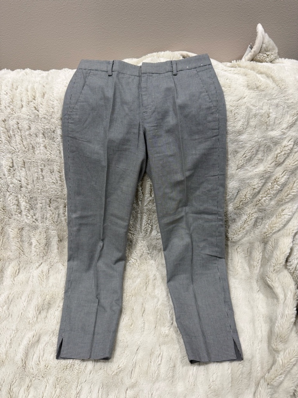 Uniqlo Women’s Size 0 Micro-Check Dress Pants 226-071539